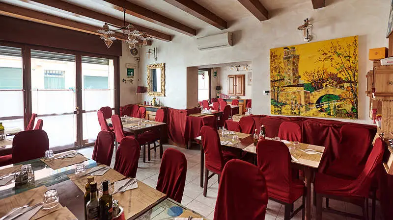 Trattoria-Isoletta-Interno-318
